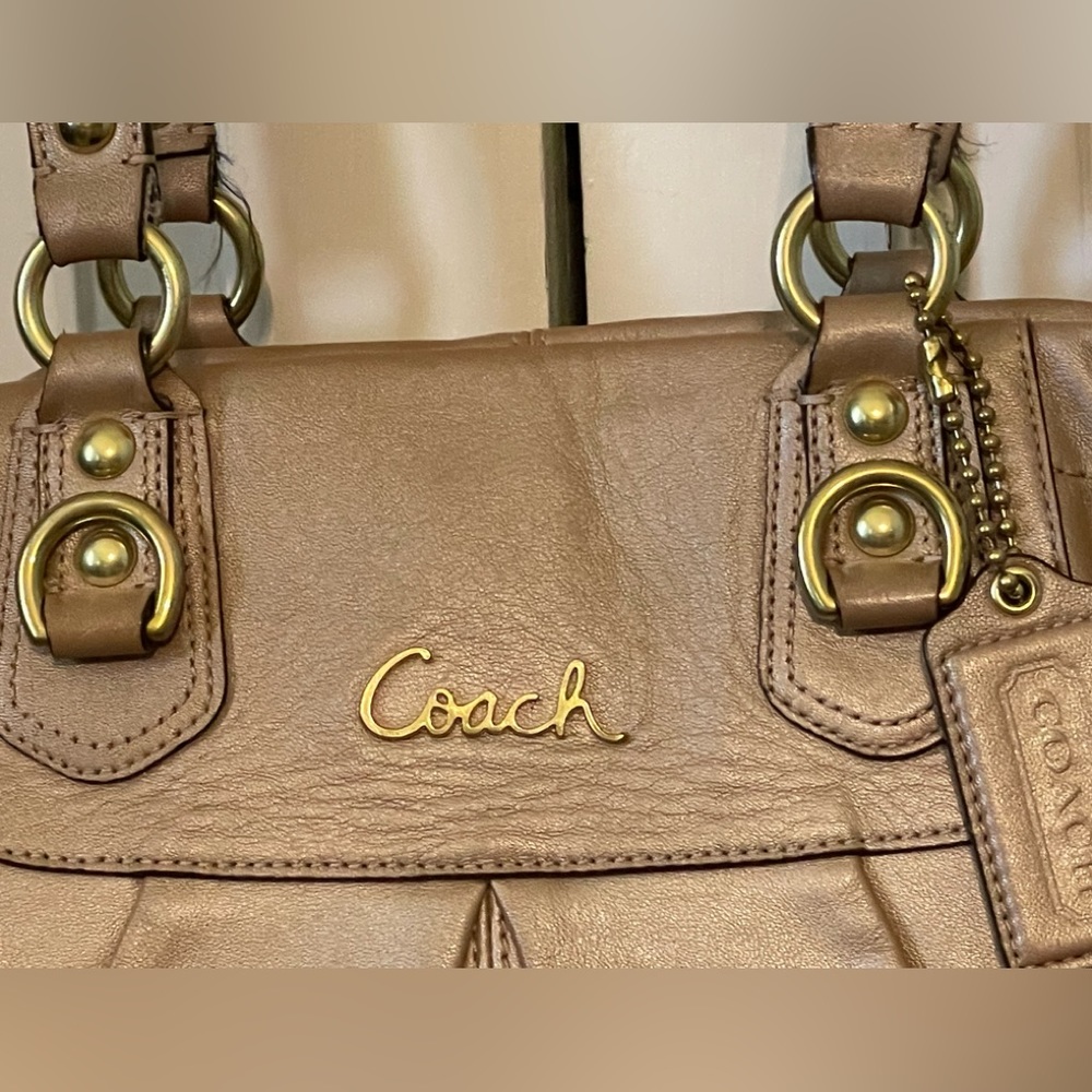 Coach Tan Leather Lexy Shoulder/Satchel Bag with Dust Bag - Picture 3 of 16